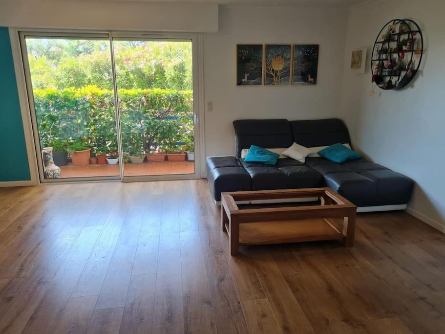 Appartement avec terrasse, piscine et garage à 400m plage - 4