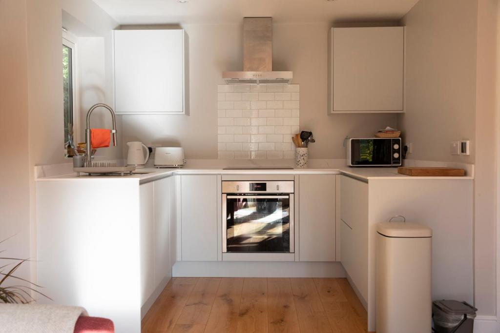 Stylish One Bed Apartment, Stroud Valleys photo 3