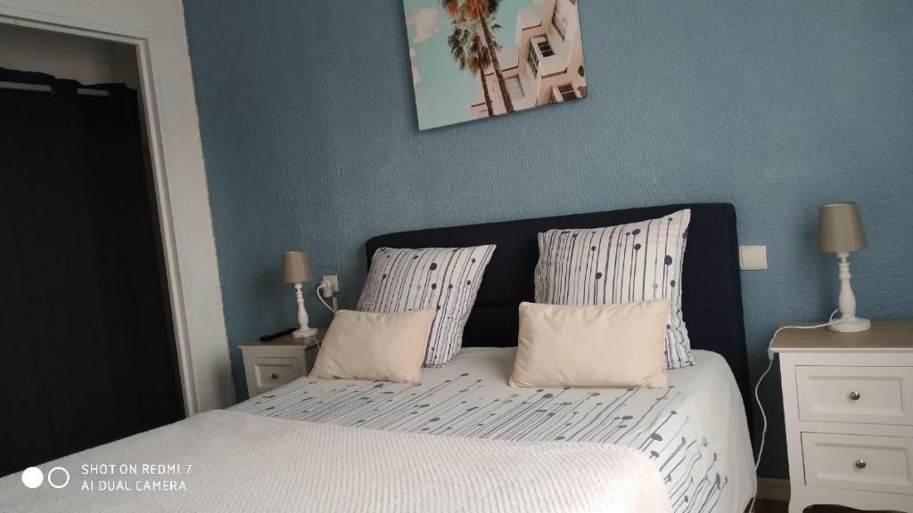 APPARTEMENT T2, linge fournis,1chambre,balcon,parking,10 mn plage - 1
