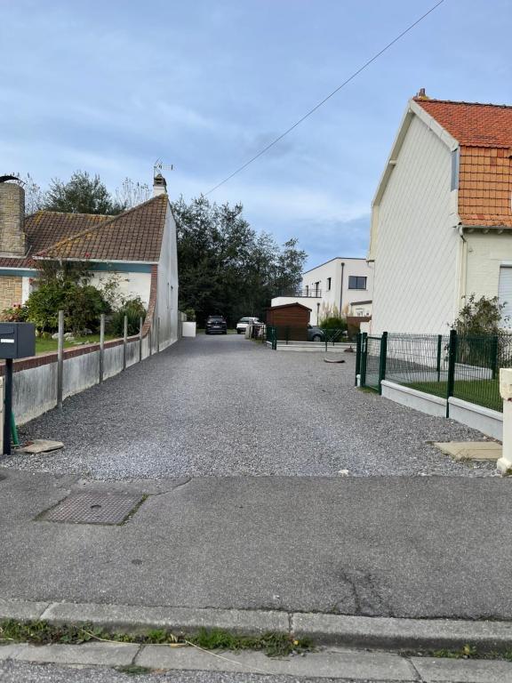 Maison avec terrasse et jardin à 600m de la plage - 3