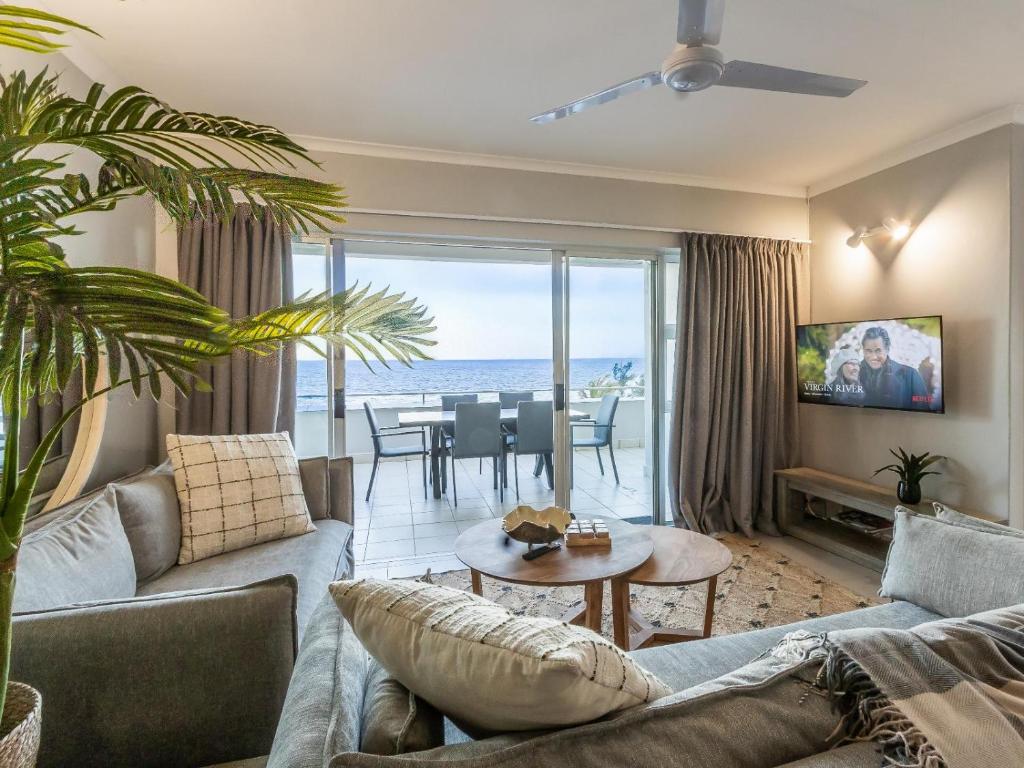 Martinique at Beachfront Apartment in Shakas Rock, Ballito