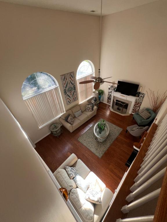 Spacious and charming home, Savannah