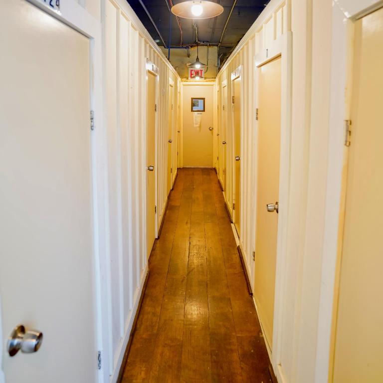 Exterior view, Interfaith Retreats in New York (NY)