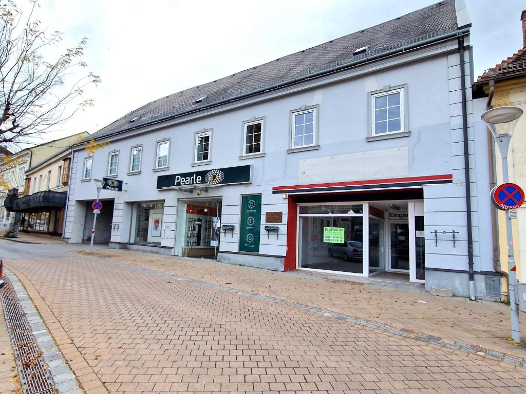 Gudzevic FU A 4, Gloggnitz