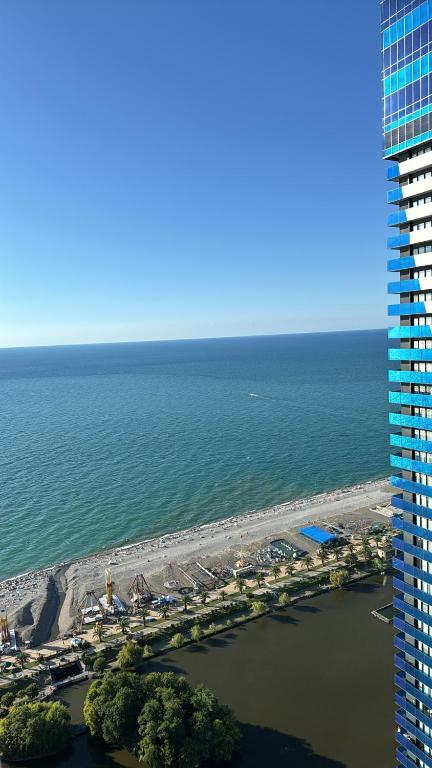 Orbi City C 4020, Batumi