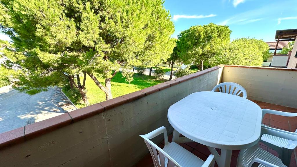 M328 - Marcelli, bilocale con vista mare - 4