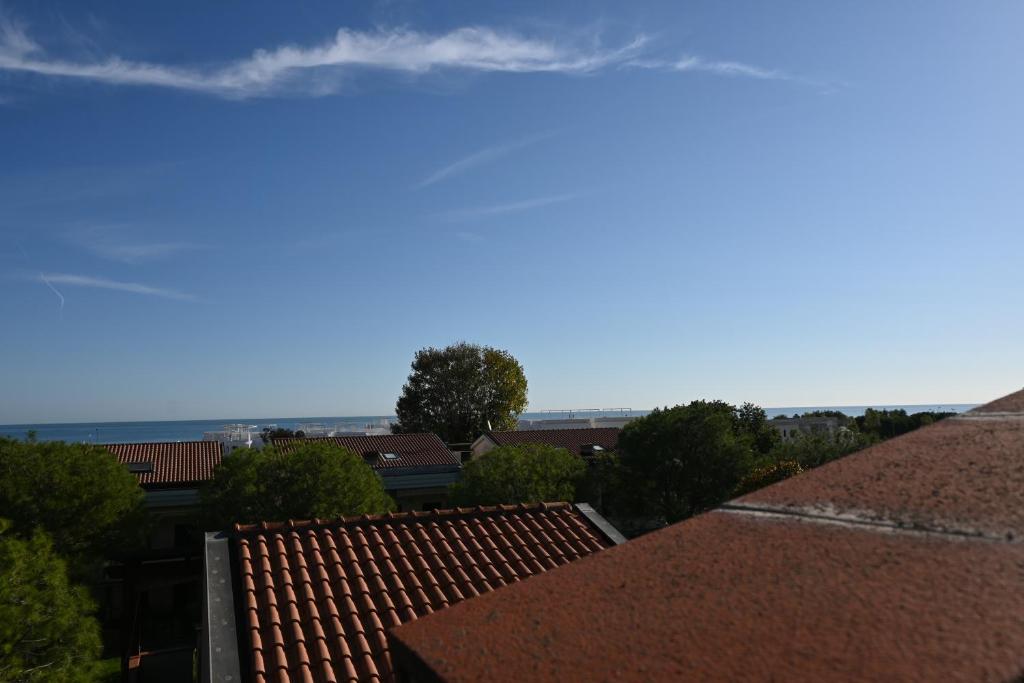 M328 - Marcelli, bilocale con vista mare - 2