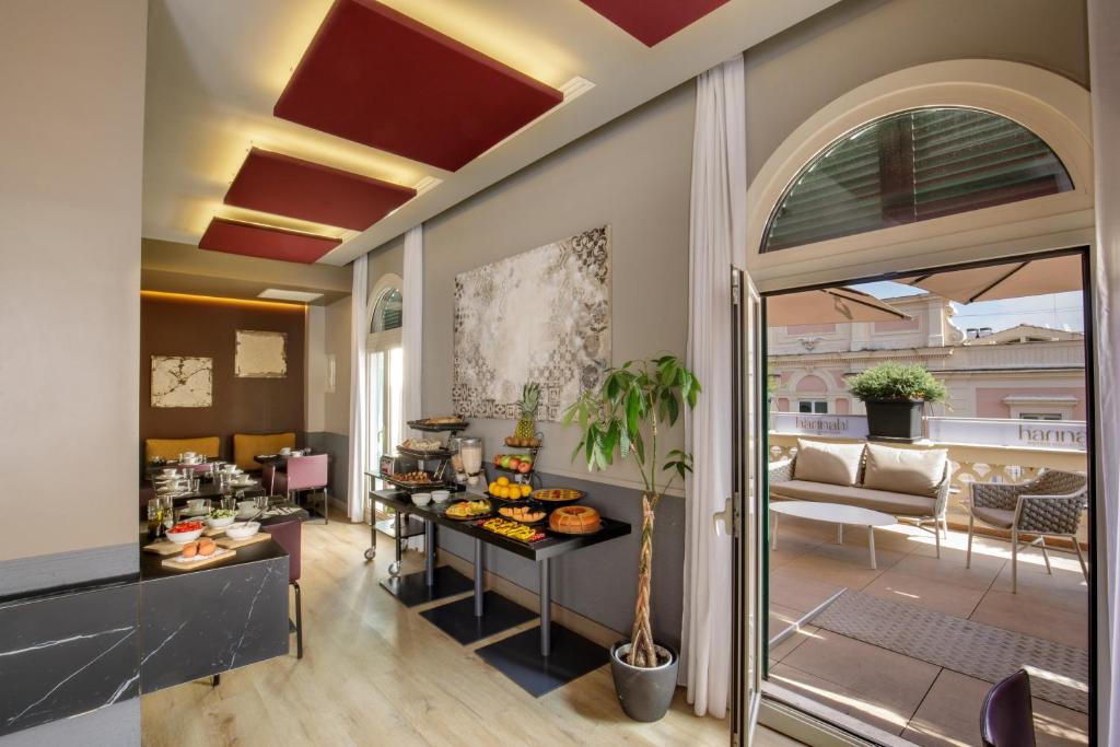 طعام و مشروبات