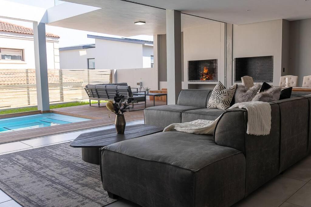 Coastal Mirage, Langebaan