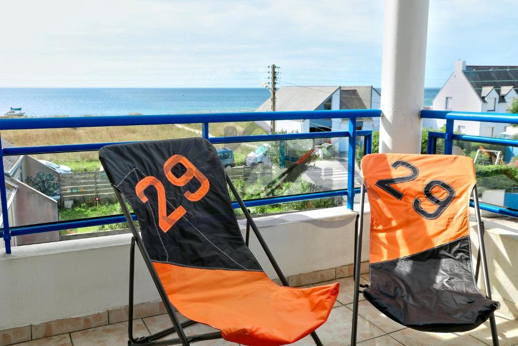 LocaLise - C02 - Vue mer - Balcon - Plage juste à côté - Centre et port à pied - Wifi inclus - Draps inclus - Animaux bienvenus, Tréffiagat