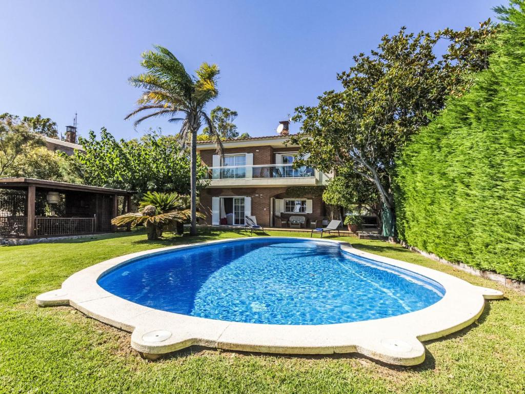 Villa Luxury B by Interhome - 1