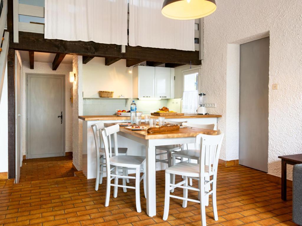 Apartment Hameau du courant-1 by Interhome - 5