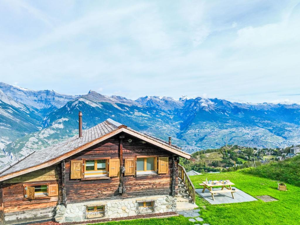 Chalet Le mayen des Veillas by Interhome - 1