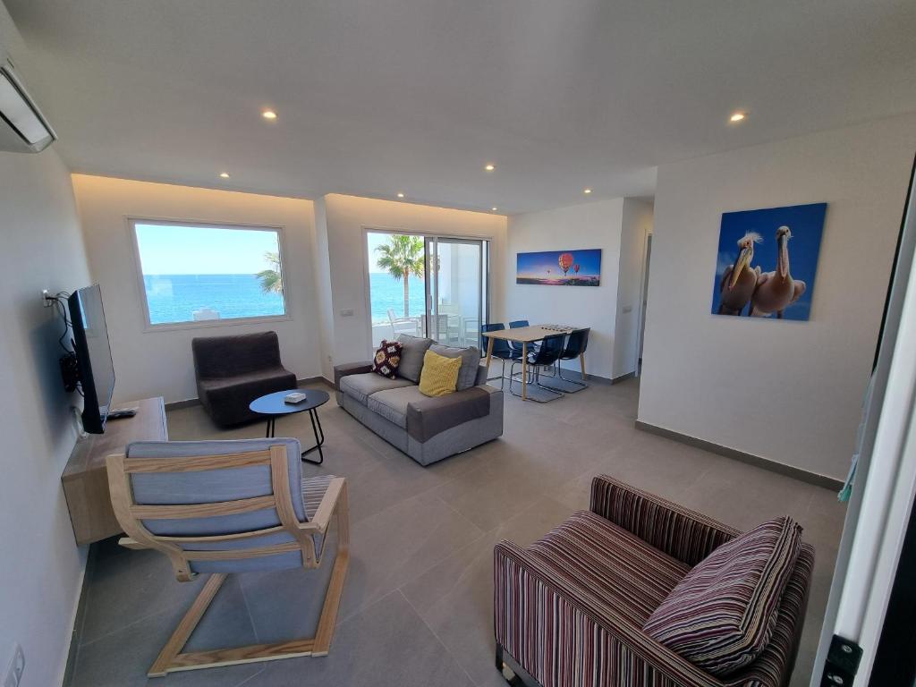 Costa Luz Beach Apartments - 4