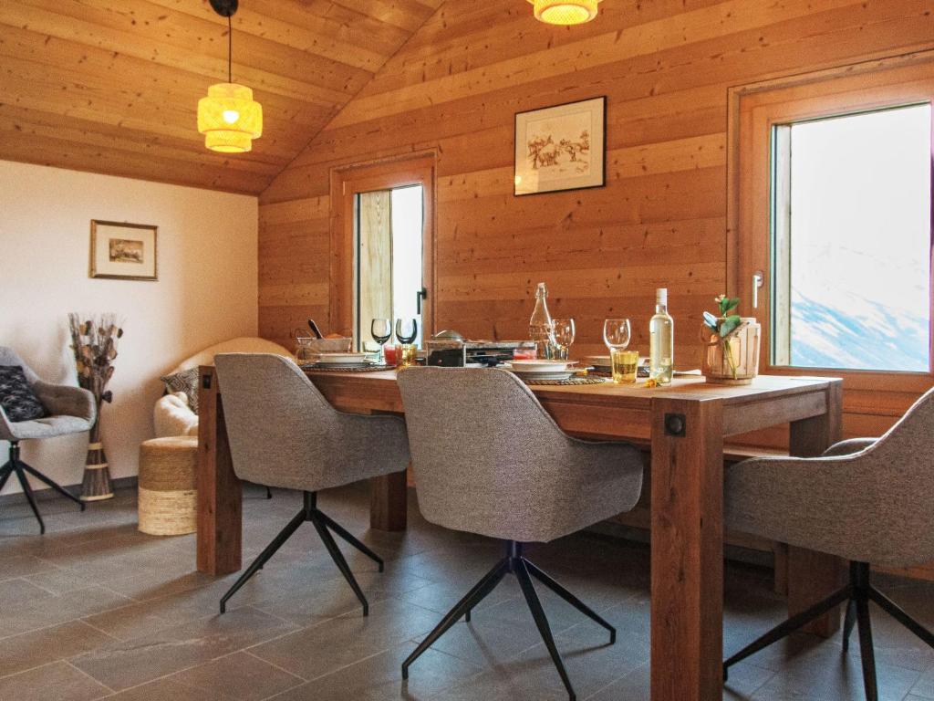 Chalet Le mayen des Veillas by Interhome - 2