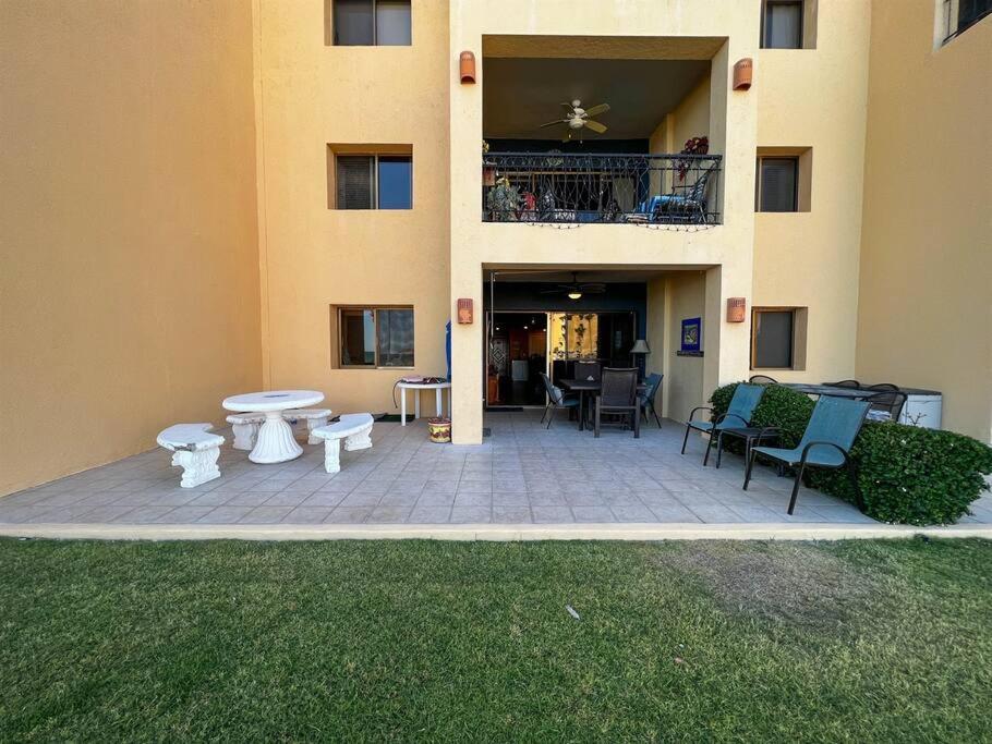 Sandy Beach Princesa A105 Ocean Front Resort - 4