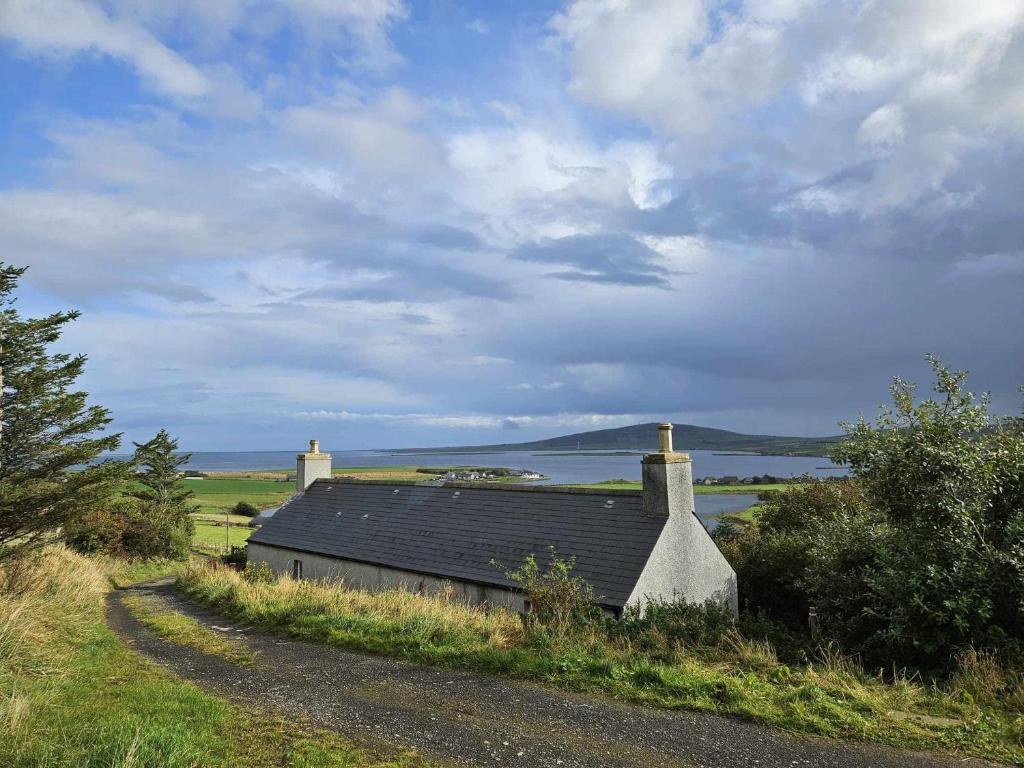 Binnaquoy, Firth photo 6