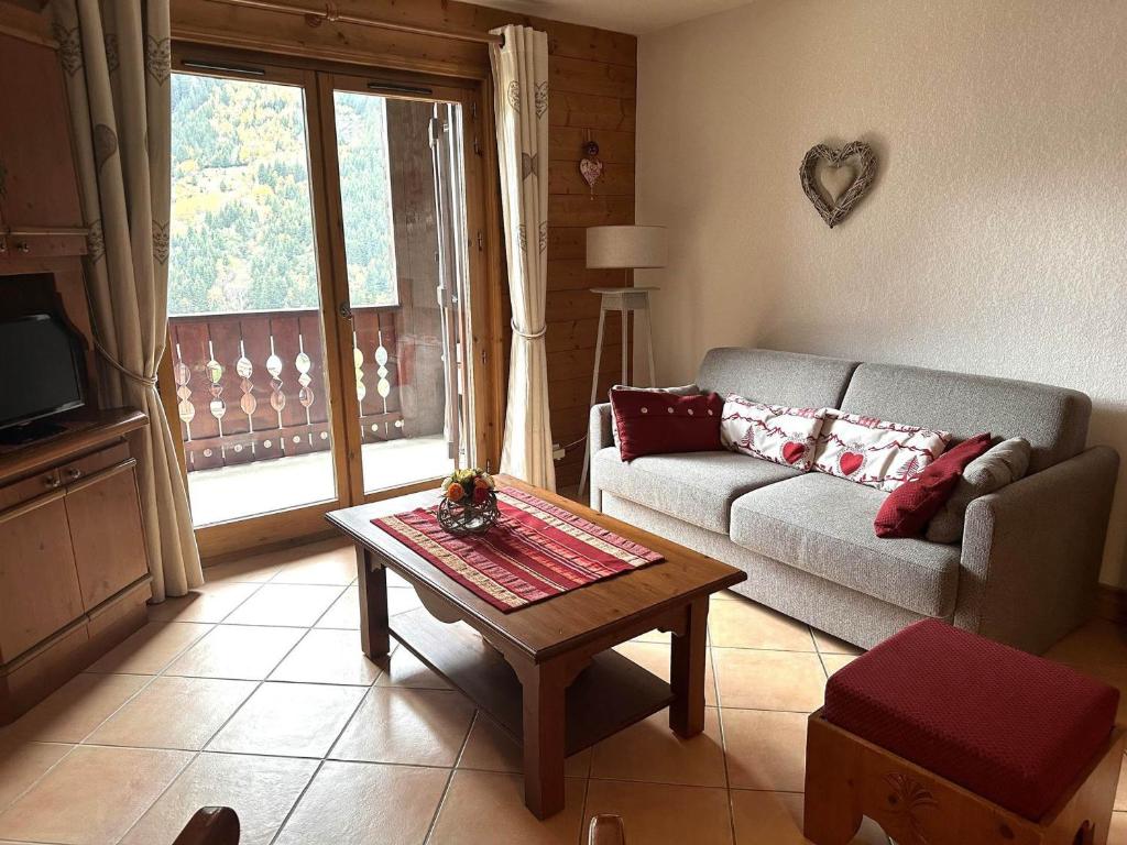 Appartement familial avec balcon sud et parking dans quartier résidentiel - FR-1-464-46 - 1