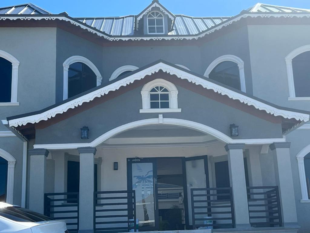 Patterson Palm Apartment #7, Montego Bay