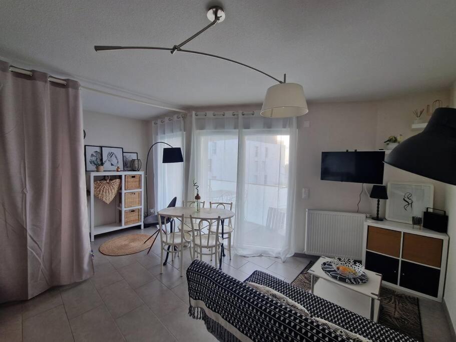 Ambre Appart-Wifi-Terrasse-Parking-Terrasse-2 couchages - 5
