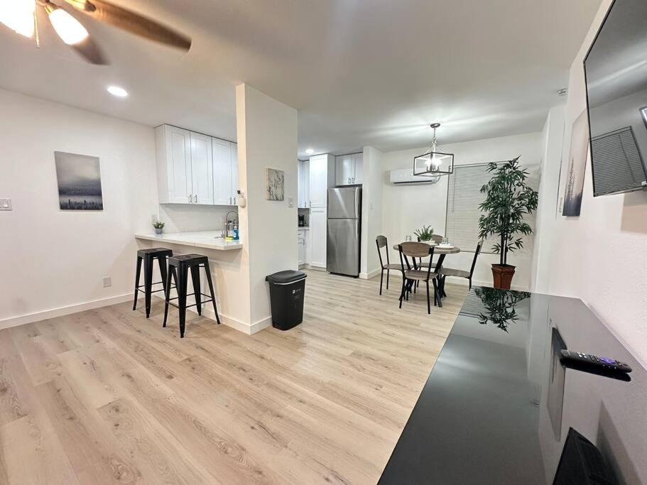 1BR and 1BA Apartment in Houston A Getaway Near Universities Museums and Park, Houston