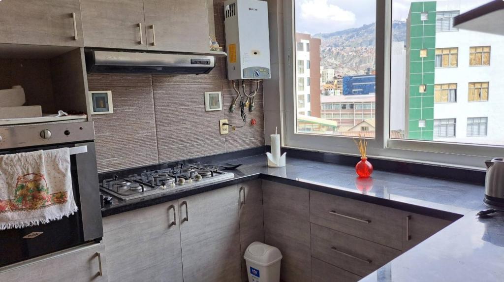 soleado y acogedor departamento familiar - 4