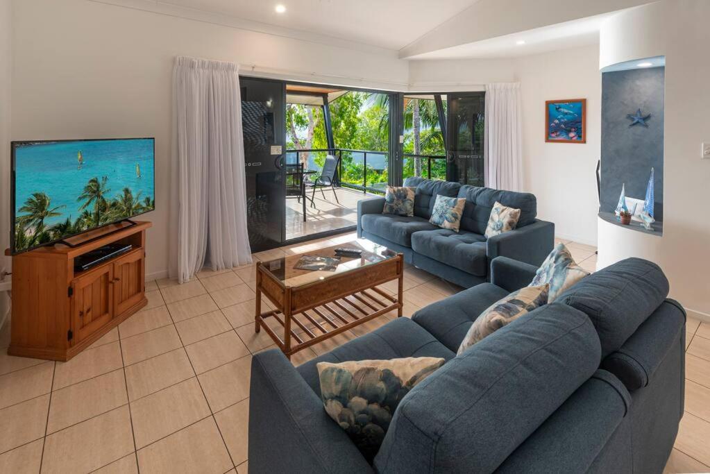 Anchorage 4 & Buggy Hamilton Island, Hamiltonův ostrov