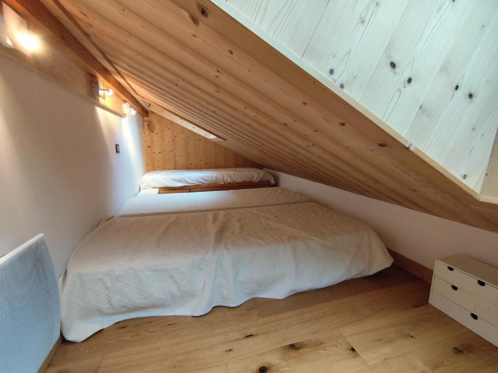 Appartement skis aux pieds 7 personnes au cœur de Méribel - FR-1-411-953 - 5