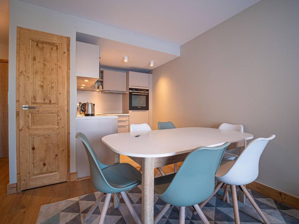 Appartement neuf 6 pers, pied de pistes avec parking, Valmorel - FR-1-356-521 - 3
