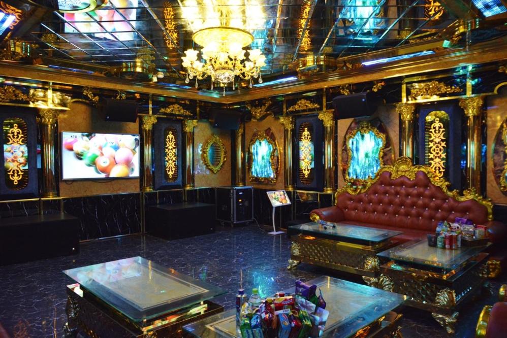 Manh Tuan Hotel MC - by BAY LUXURY