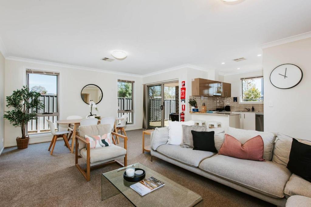 Riverlea at The Willows - A Family Country Getaway, Mudgee