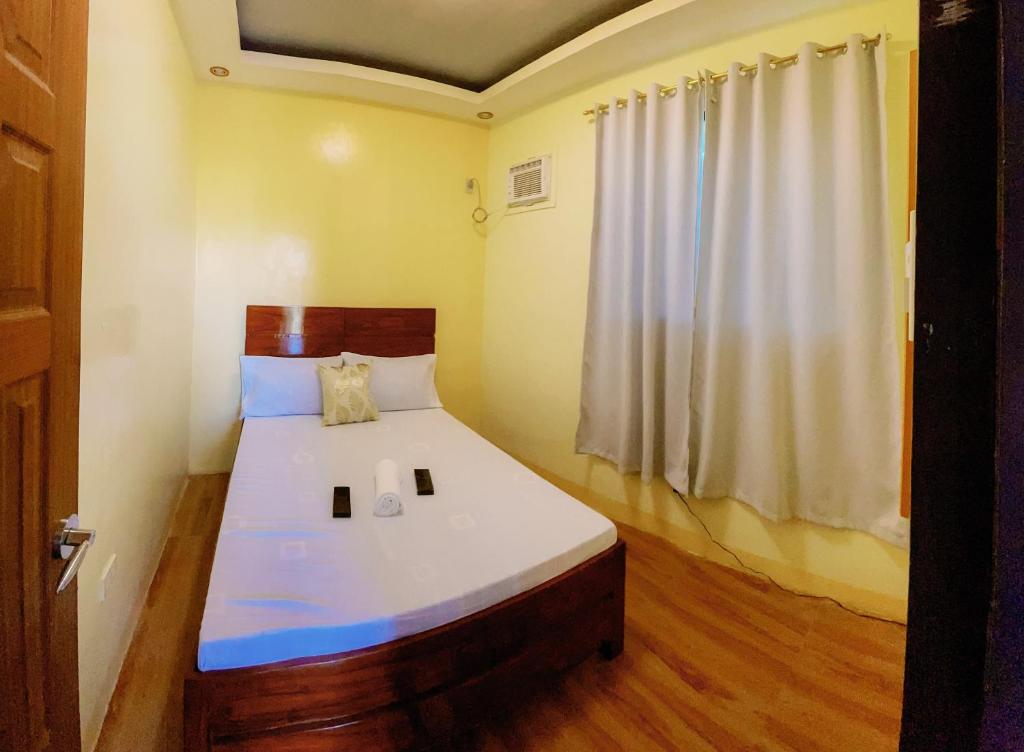 Rb's Three Storey House