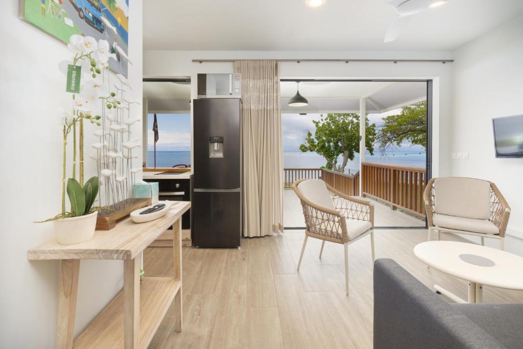 Raina Lodge - Fare Keali'i - Piscine privée, Haapiti