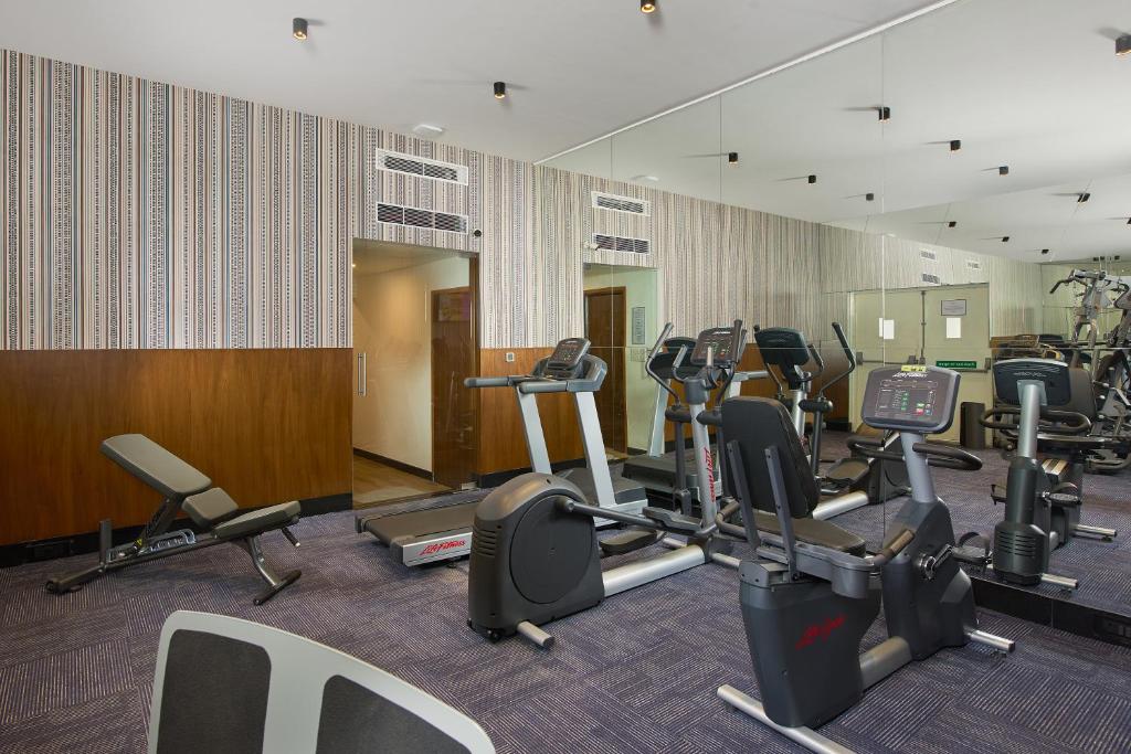 مركز لياقة بدنية