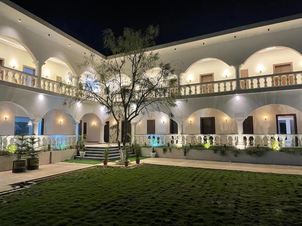 The Ashoka Hotels & Resorts, Panna, hotel in Panna
