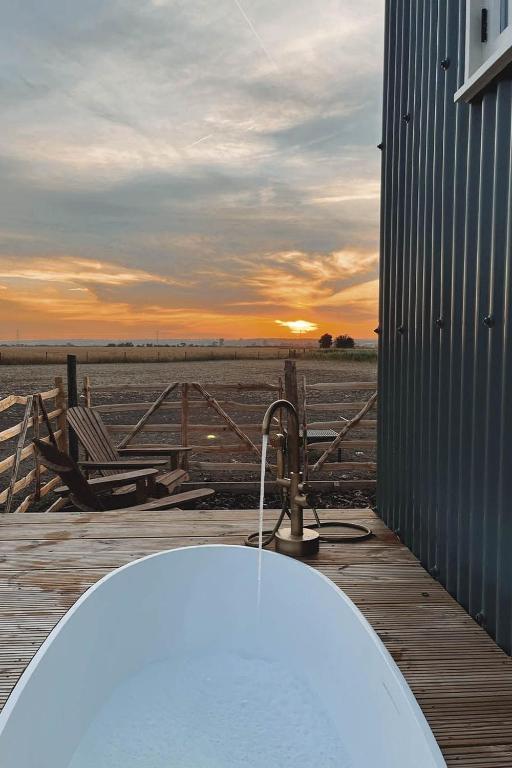 The Romney by Bloom Stays, Ashford