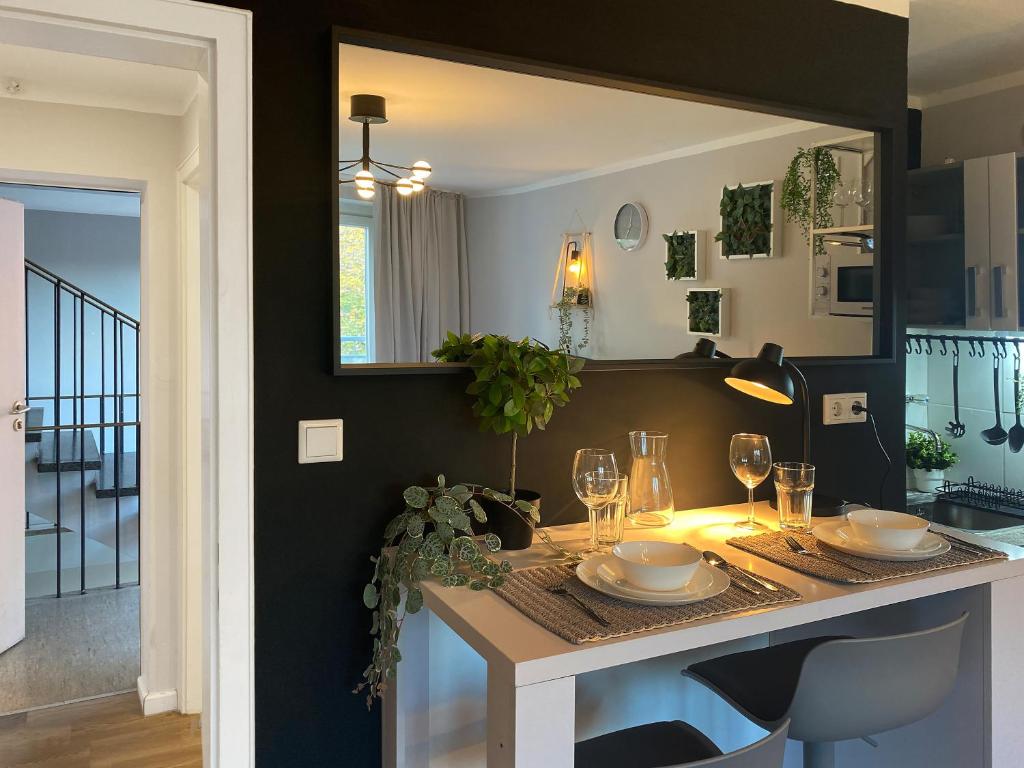Stayando Modernes City Apartment - 4