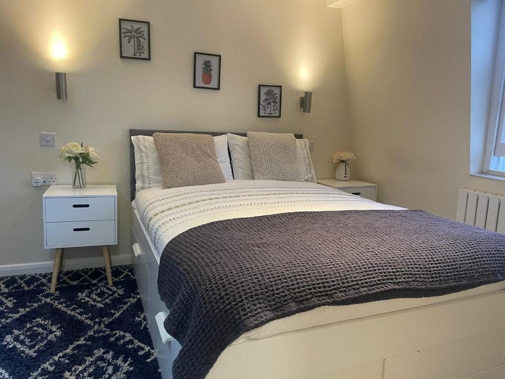 Grays Inn Road - Room 5, Londyn