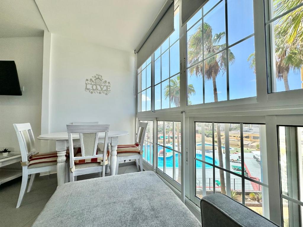 Torres de Yomely - M2C, Playa de las Americas