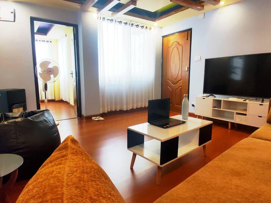 Bienvenue ChR II Maison de Moon, Patan