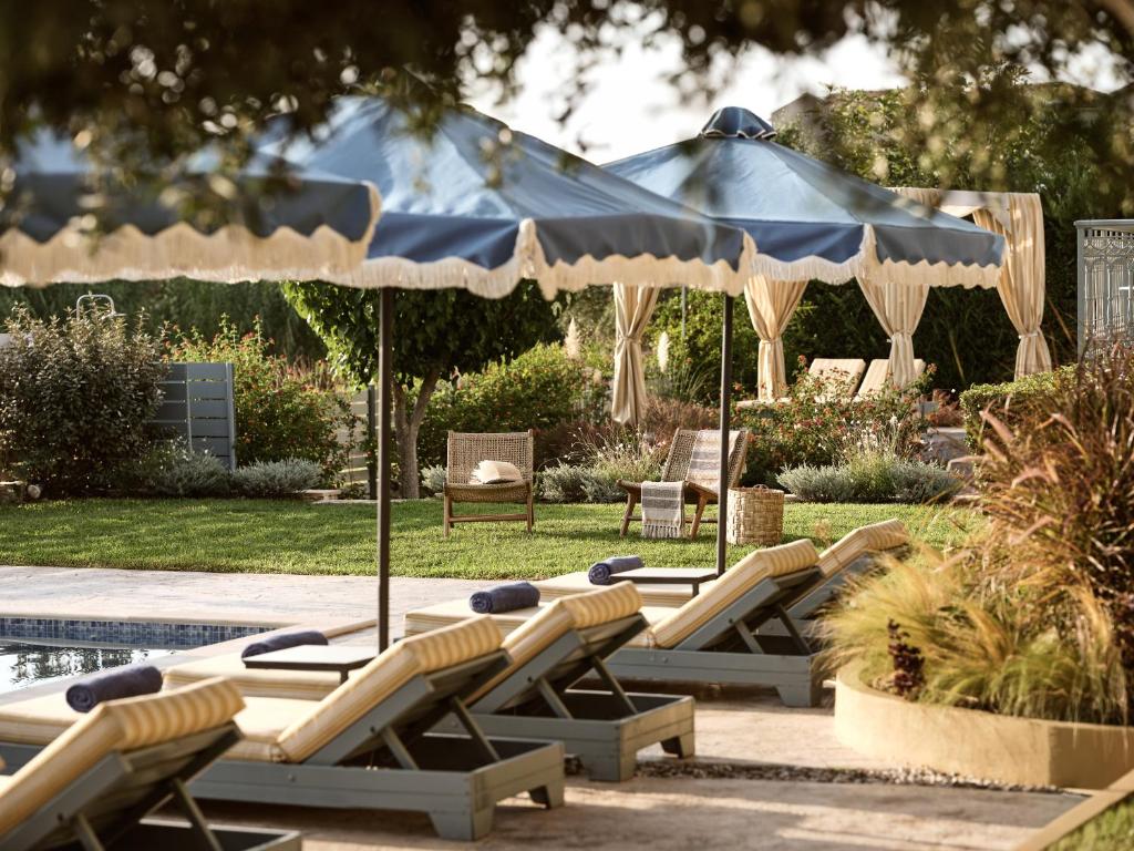 Memories Apartments — Swimming pool in Laganas, Ionian Islands
