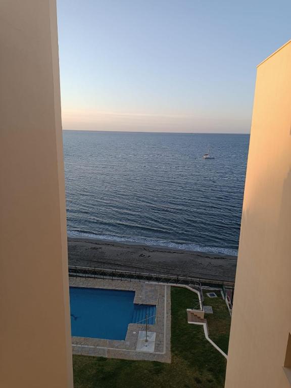 Apartamento Playa del Cristo Estepona - 2