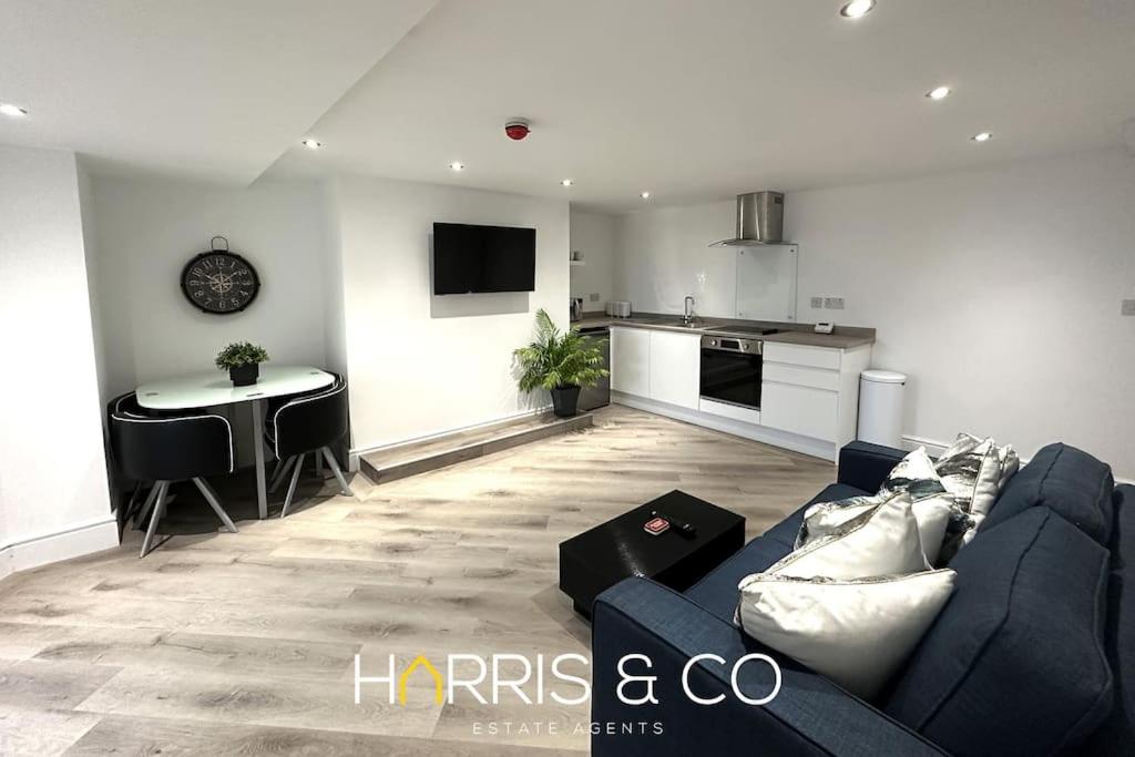 Kittiwake, Fleetwood