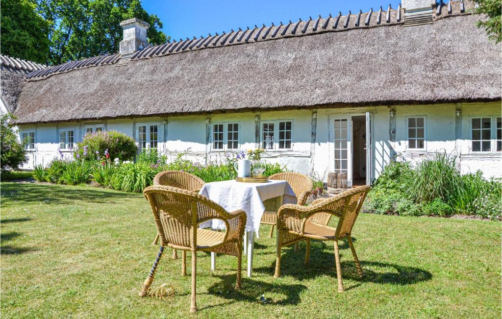 Cozy Home In Kirke Hyllinge With Wifi, Kirke-Hyllinge