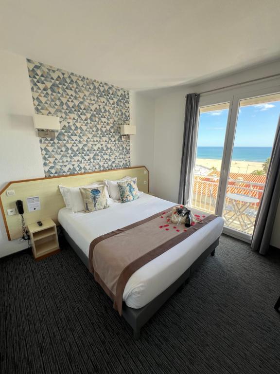 Le Regina Hotel et restaurant Canet-plage 전경