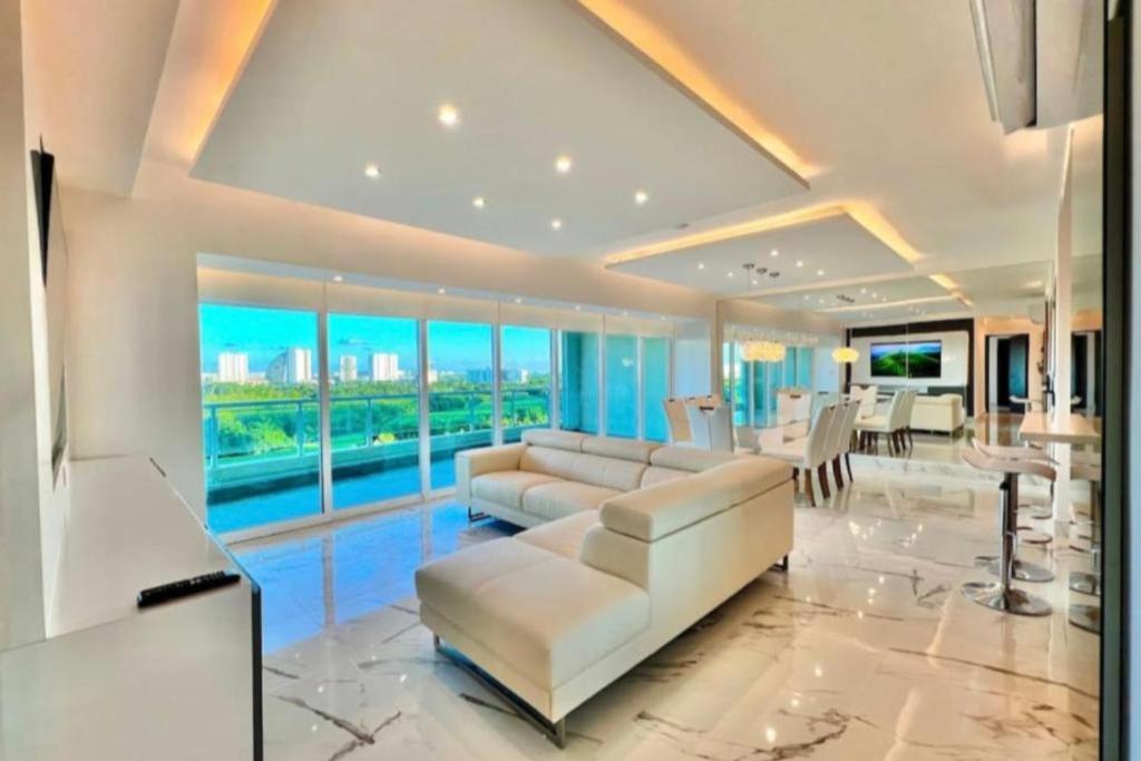 Apartamentos Modernos en Quintana Roo Cancun México, Cancún