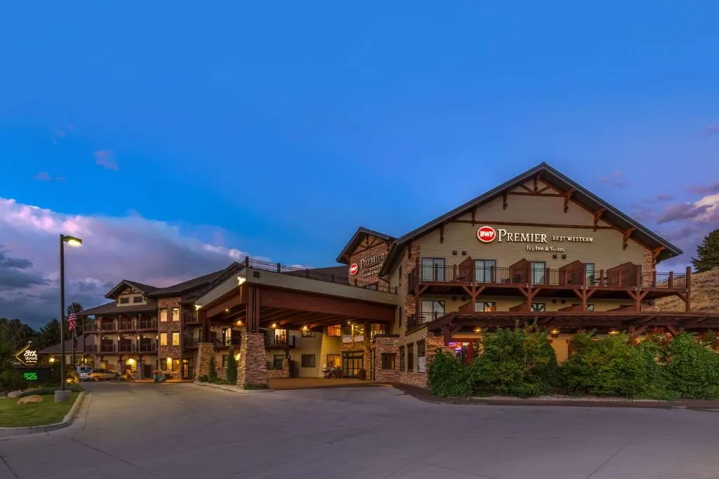Best Western Premier Ivy Inn & Suites，位于科迪的酒店