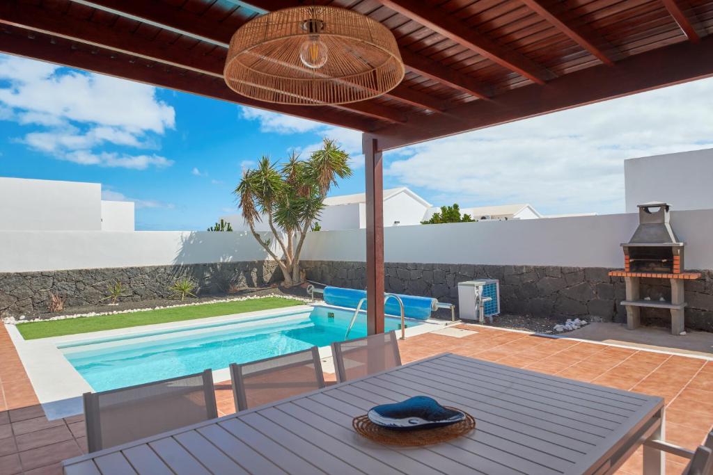 Casa Nolva Heated Pool - 2
