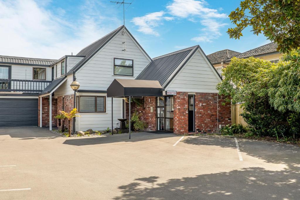 Exterior view, Ashford Motor Lodge in Christchurch