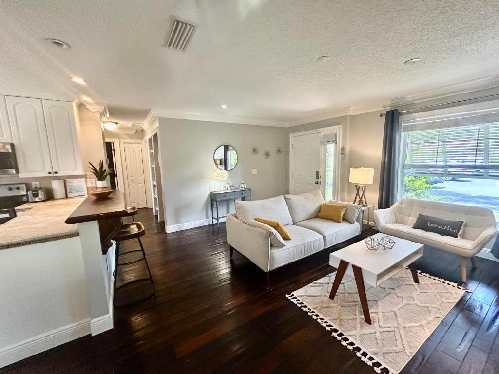 Starfish 641, Sarasota